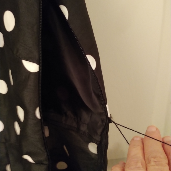 Polka dot dress, faux wrap, polyester with self belt/sash, thread belt loops. - Picture 5 of 6